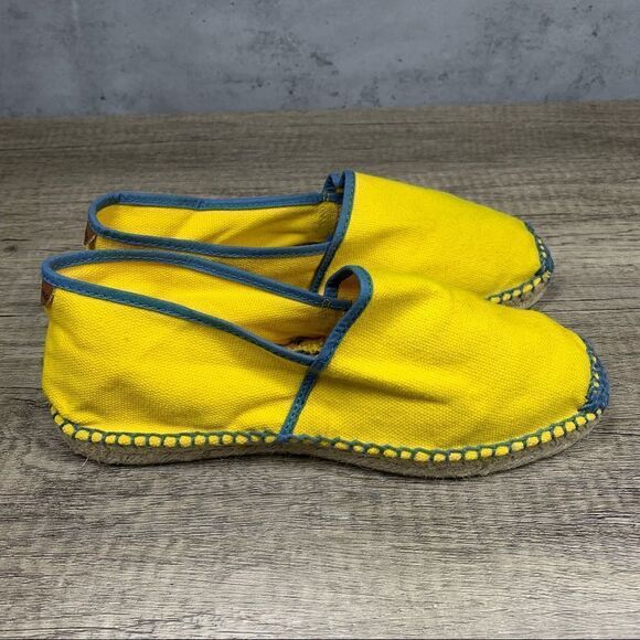 Toni Pons Artesania Espadrilles Flats - Picture 2 of 9